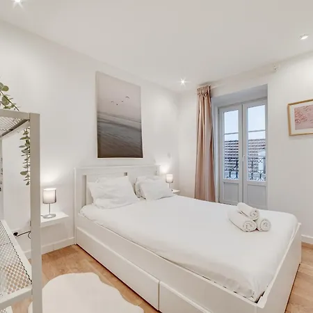 Taipas Cozy Apartments Lisbon Exterior photo
